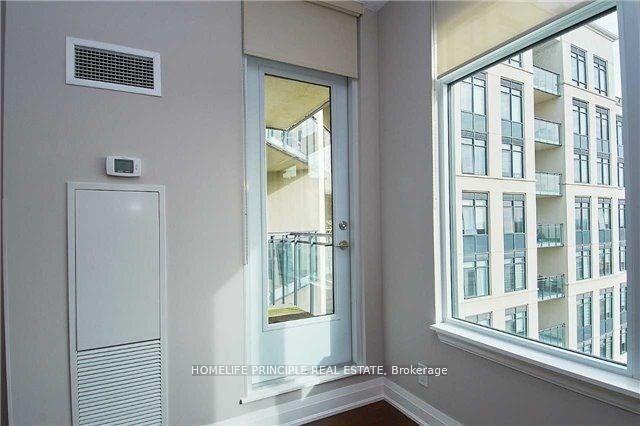 1 Bedroom Condo at 12 Woodstream, Vaughan For sale