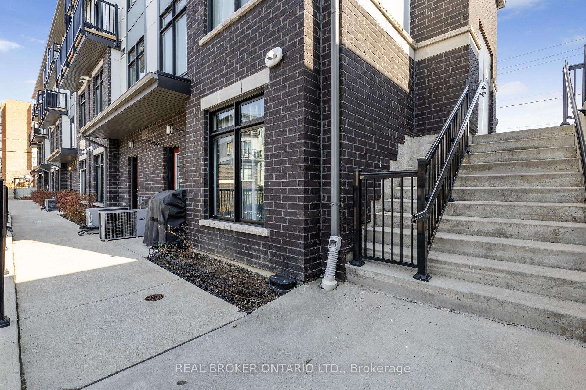 2 Bedrooms Condo at 630 Rogers, Toronto For sale