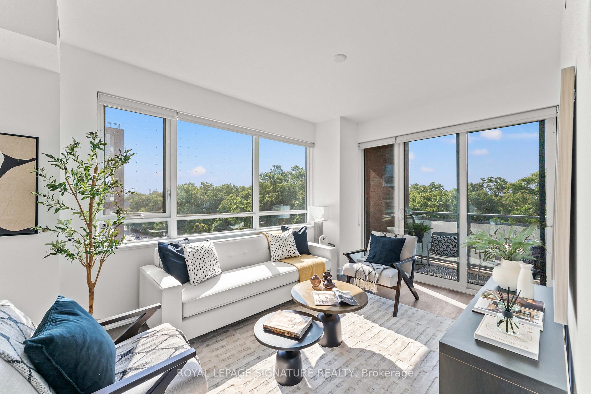 2 Bedrooms Condo at 1830 Bloor, Toronto For sale