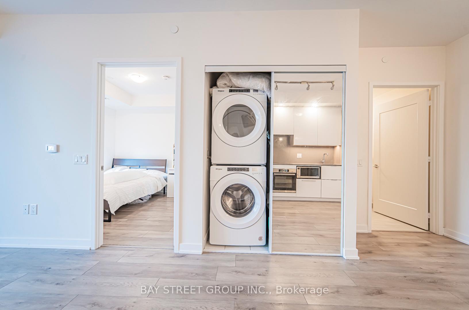 1 Bedroom Condo at 28 Freeland, Toronto For sale