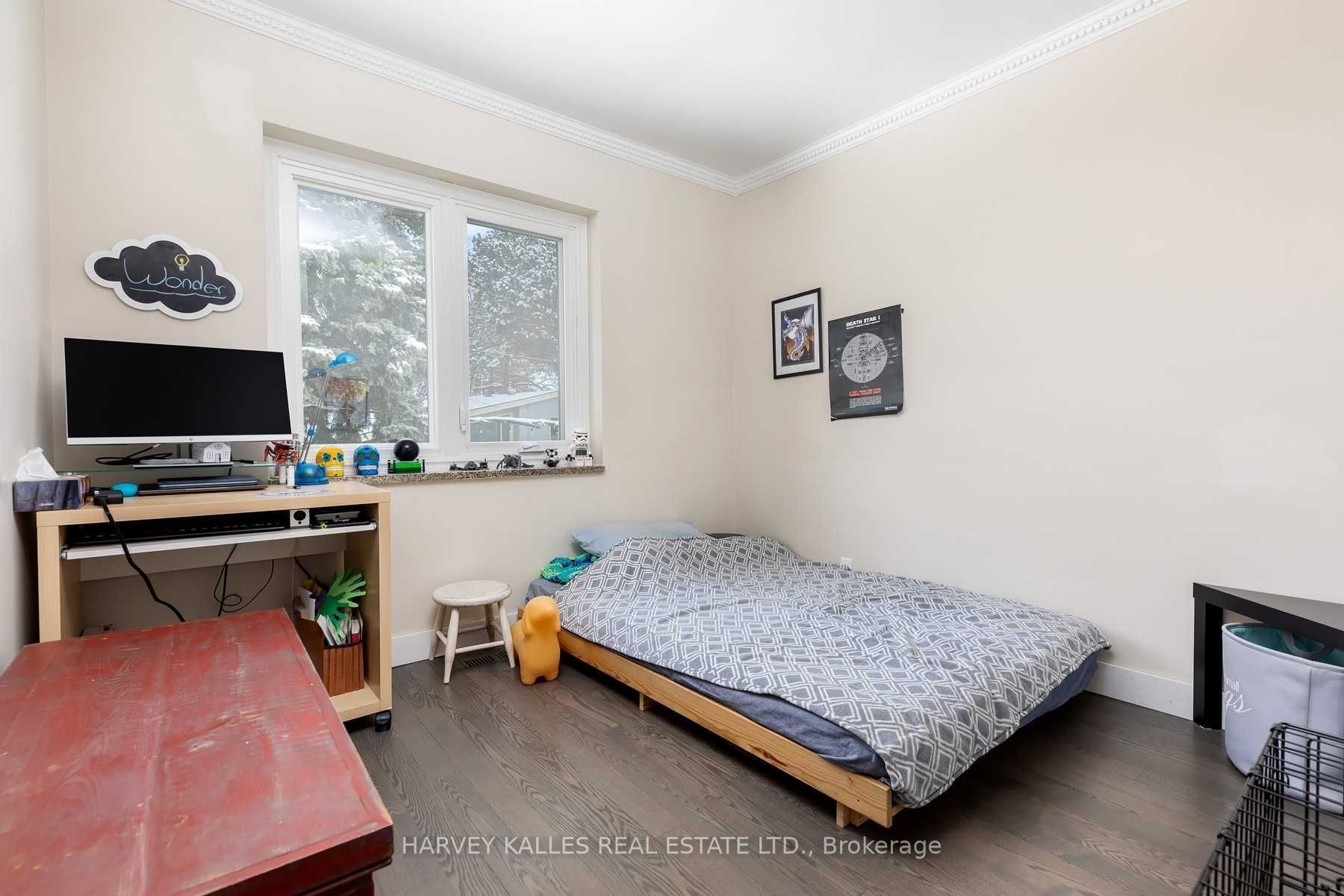 7 Rainham Place Left