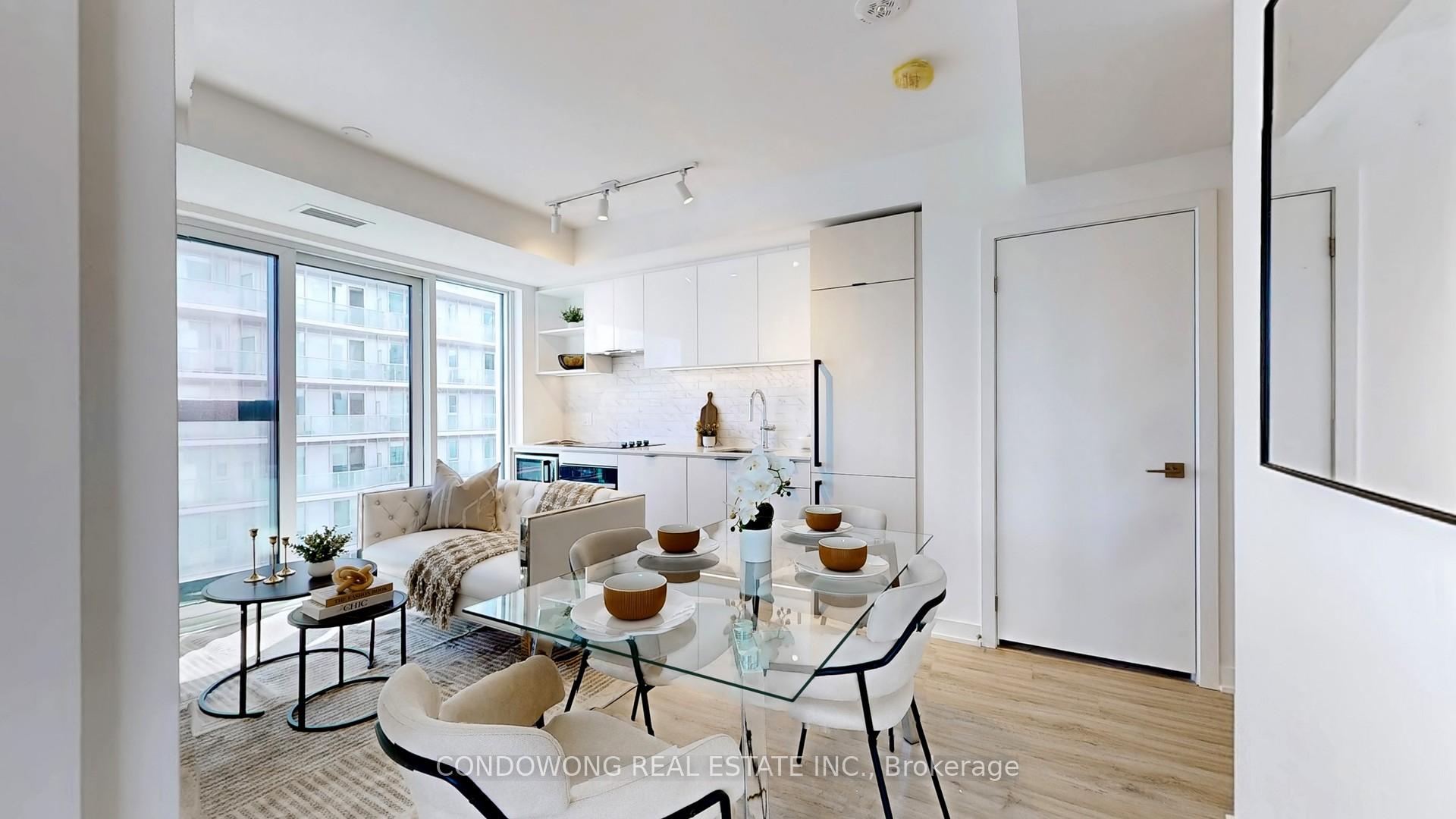 2 Bedrooms Condo at 252 Church,  Toronto For sale