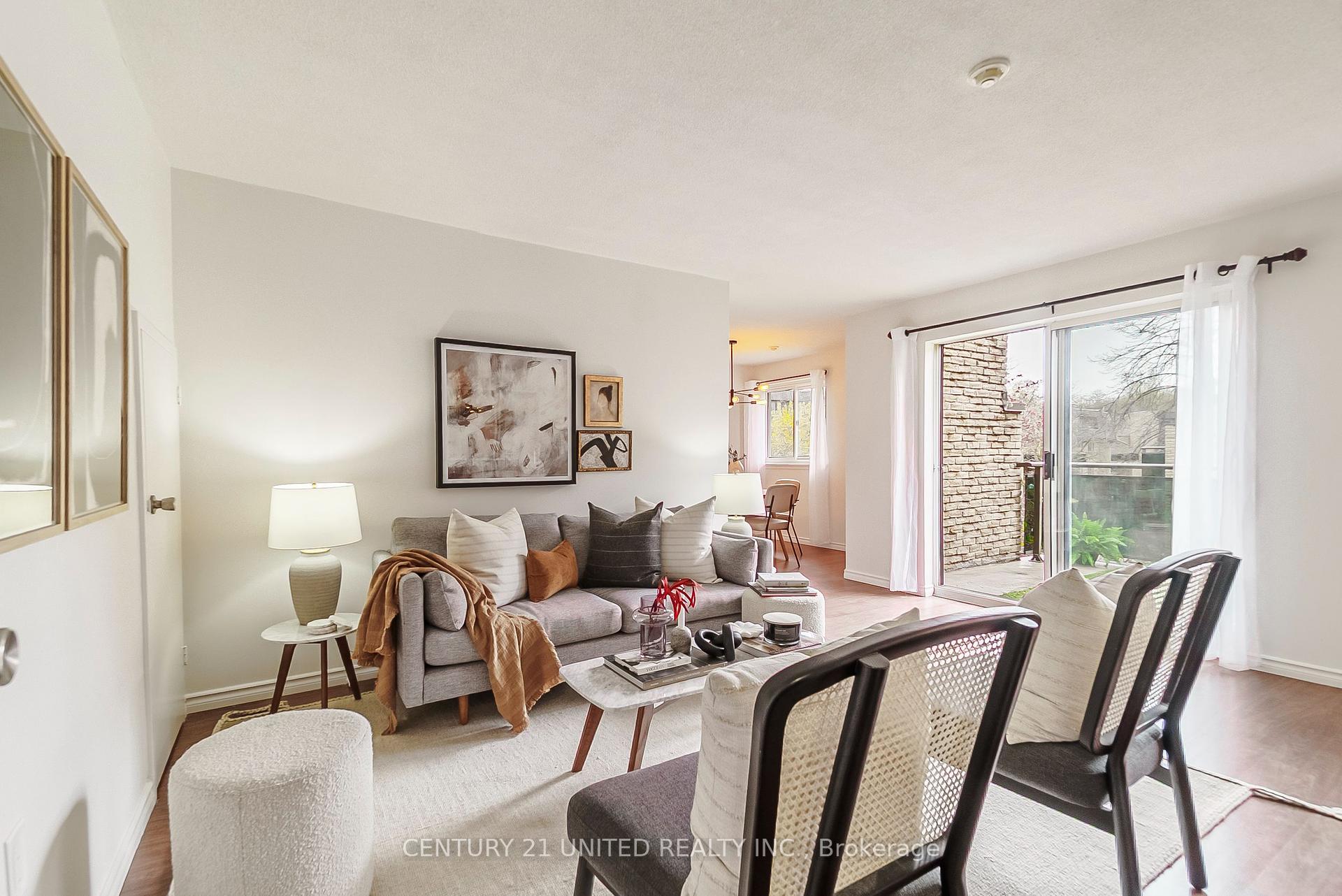 3 Bedrooms Condo at 140 Ling, Toronto For sale