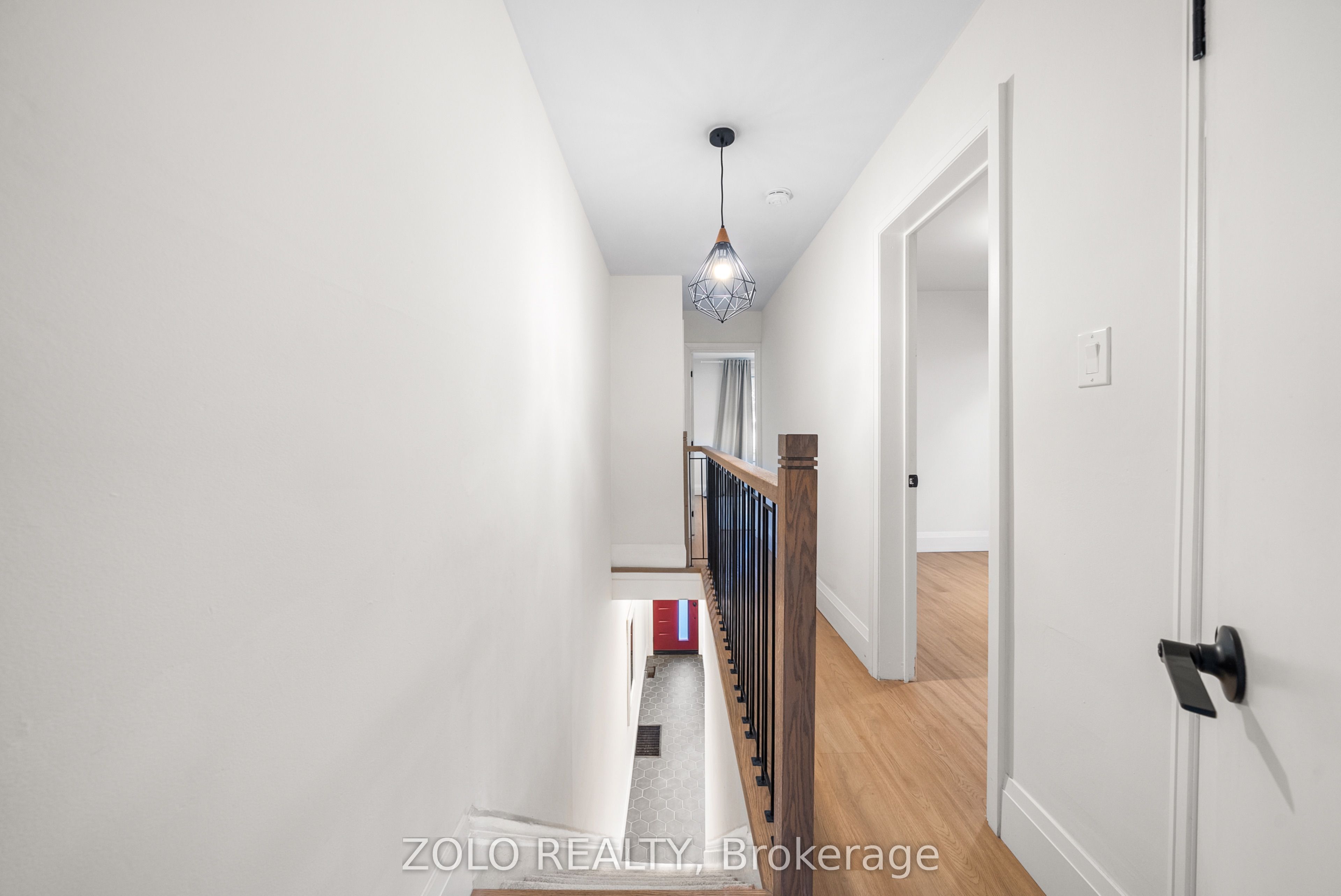 82 Bellwoods Avenue