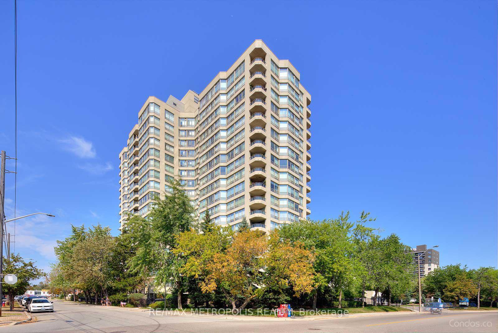 2 Bedrooms Condo at 75 King, Mississauga For sale