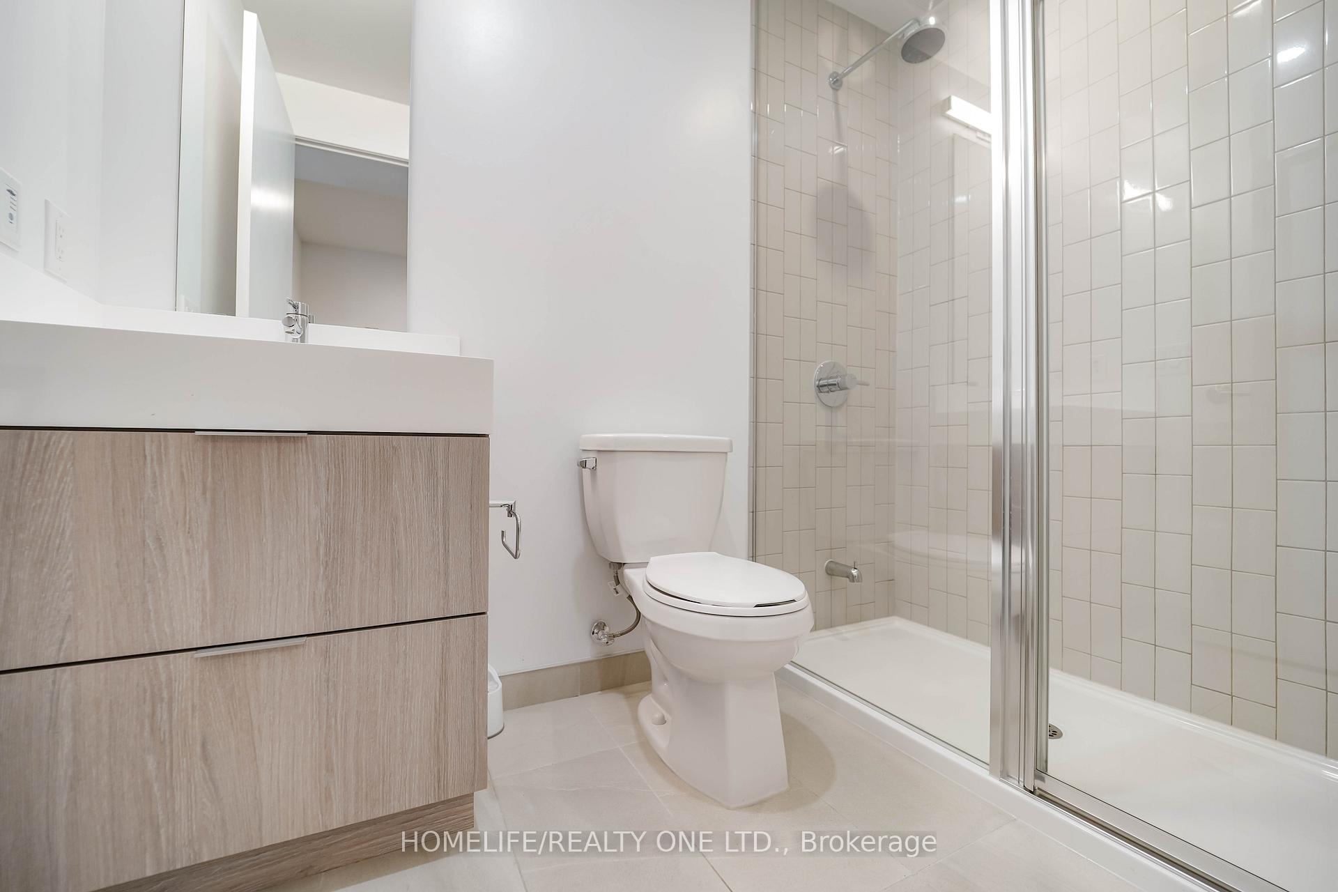 4 Bedrooms Condo at 130 River, Toronto For sale