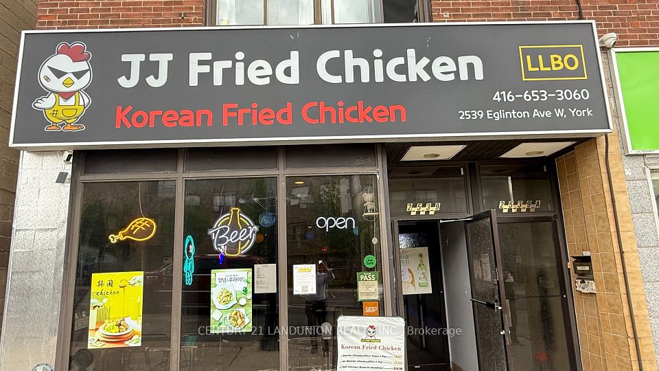 2539 Eglinton
