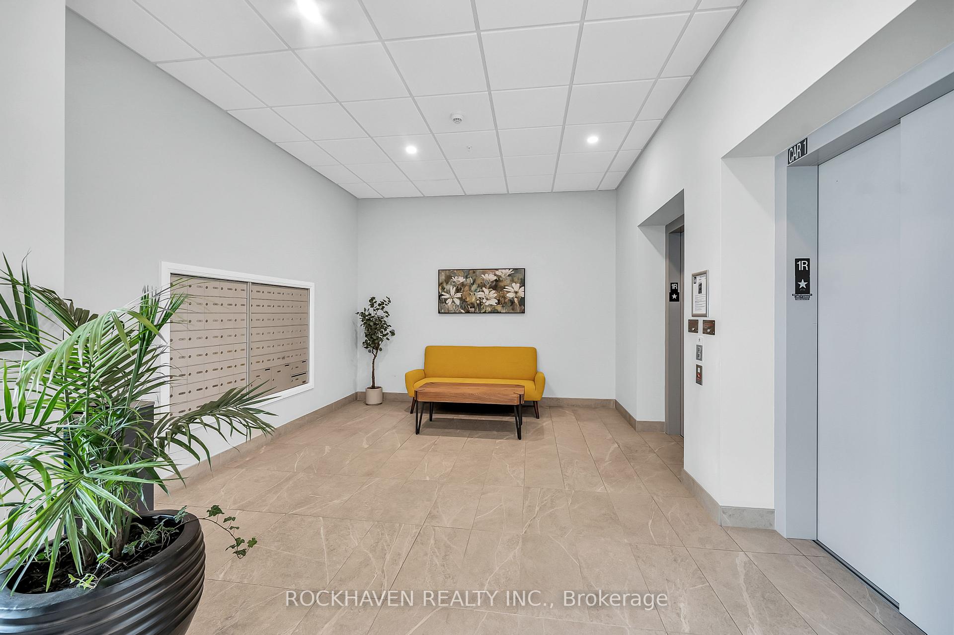 3 Bedrooms Condo at 5 Hamilton, Hamilton For sale