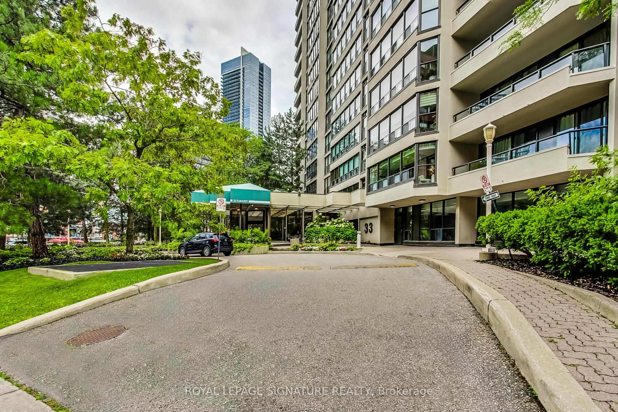 33 Elmhurst Avenue, #2107