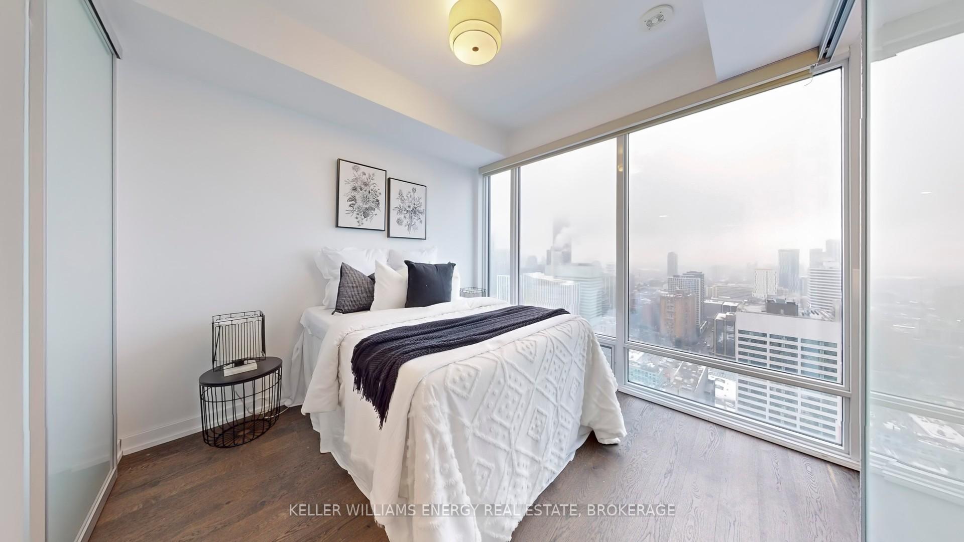 3 Bedrooms Condo at 488 University, Toronto For sale