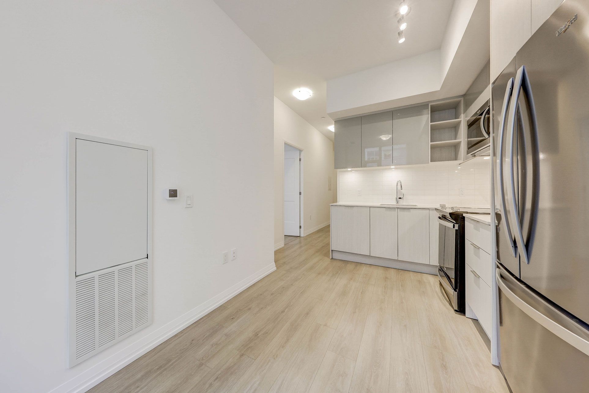 50 Dunfield Avenue 316