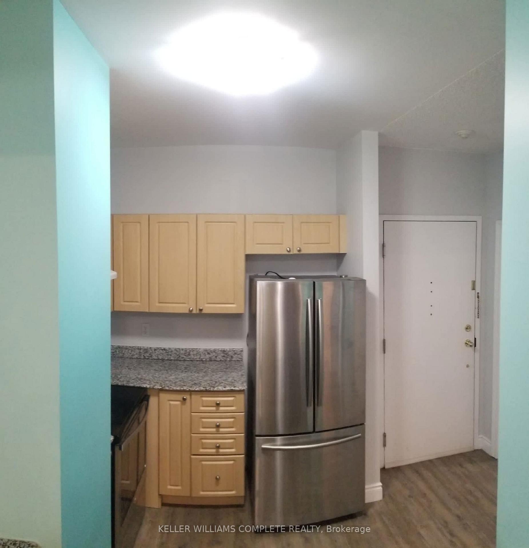 2 Bedrooms Condo at 135 James, Hamilton For sale