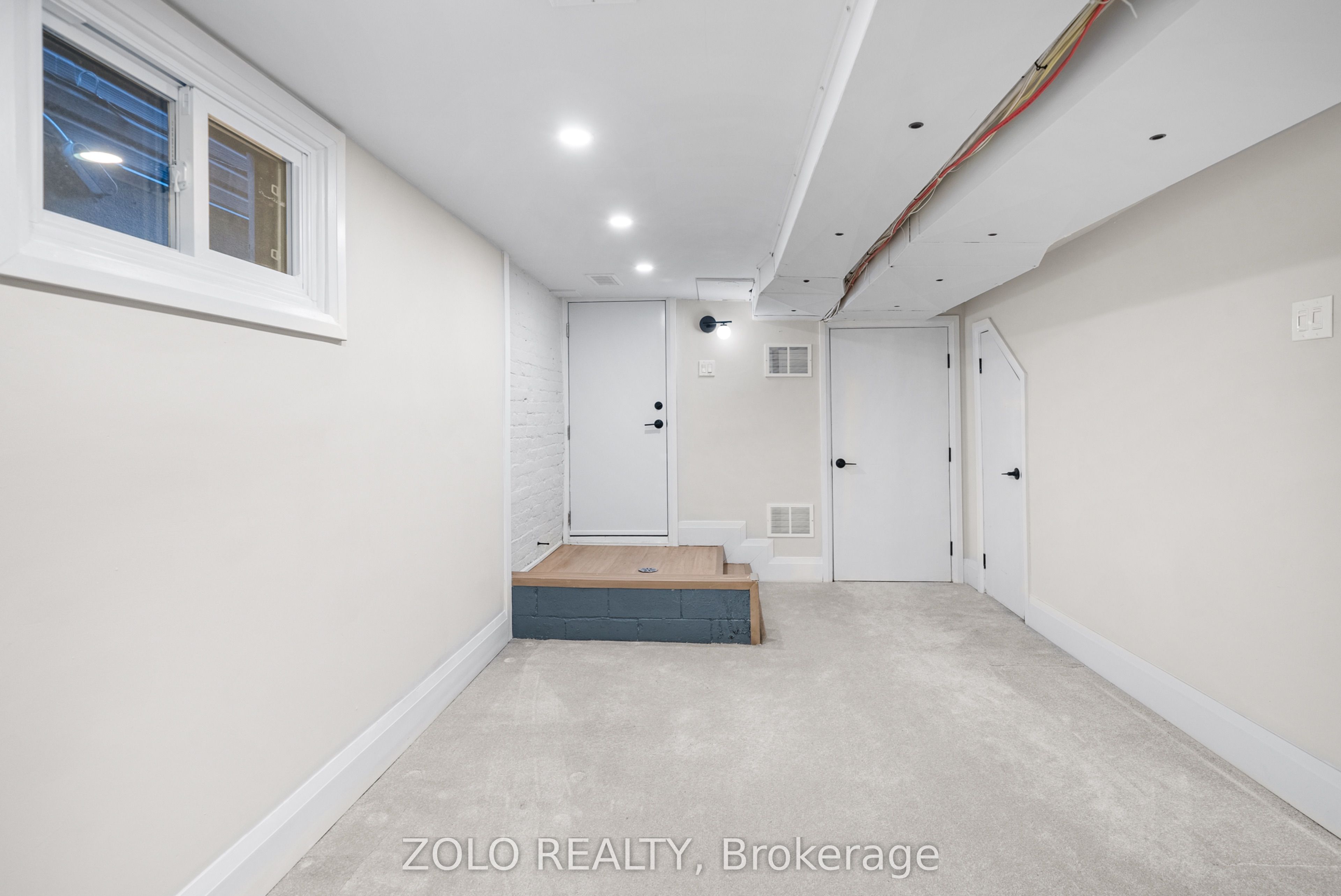 82 Bellwoods Avenue