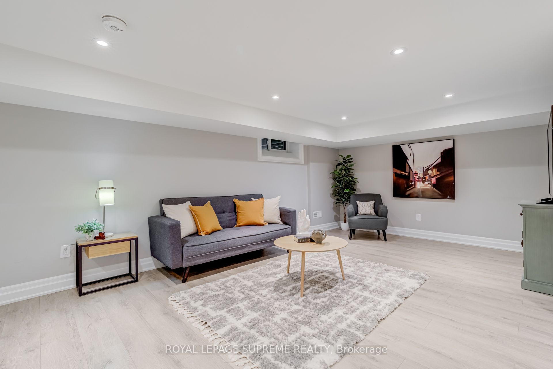 15 Parkchester Road