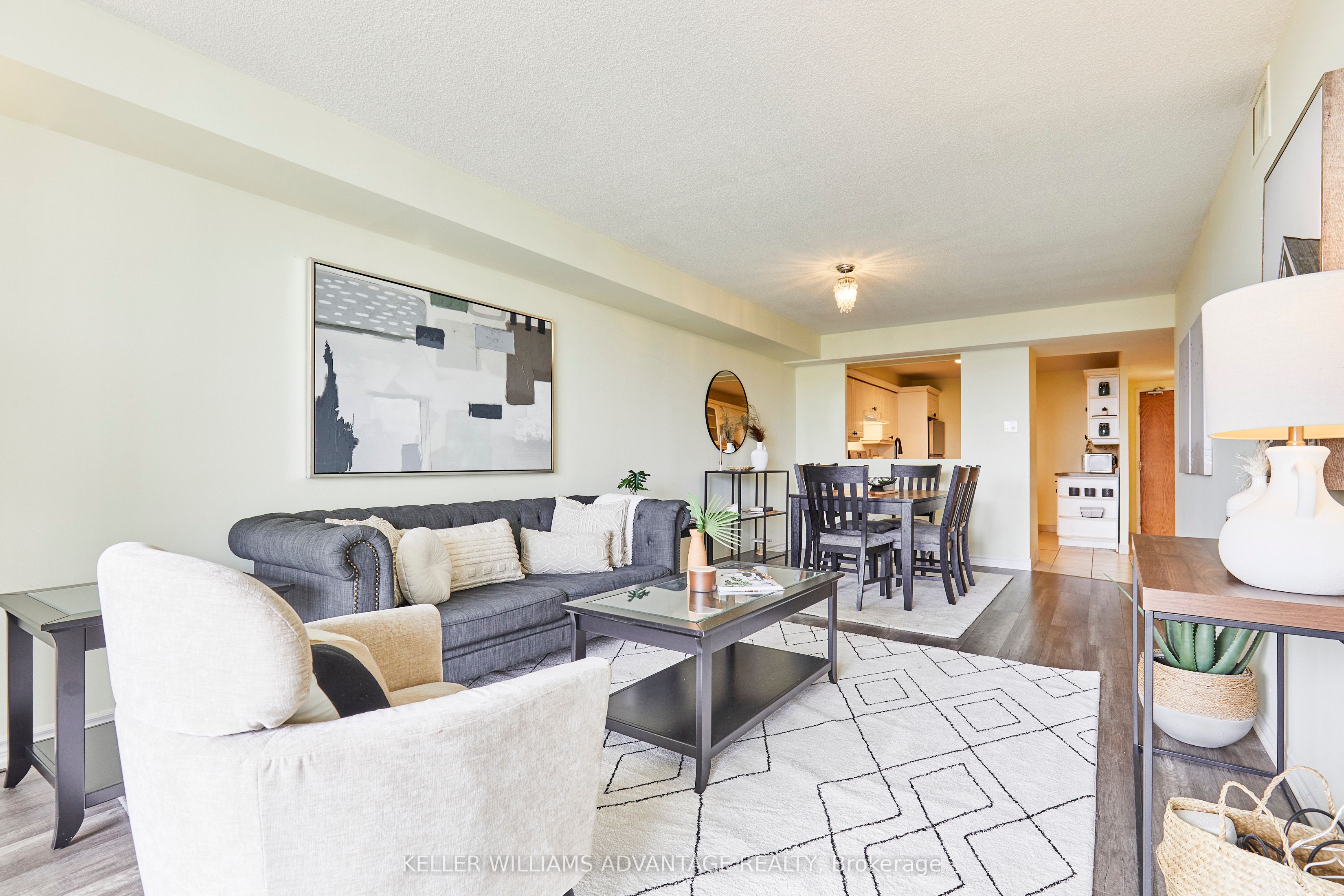 4727 Sheppard Avenue E, #608