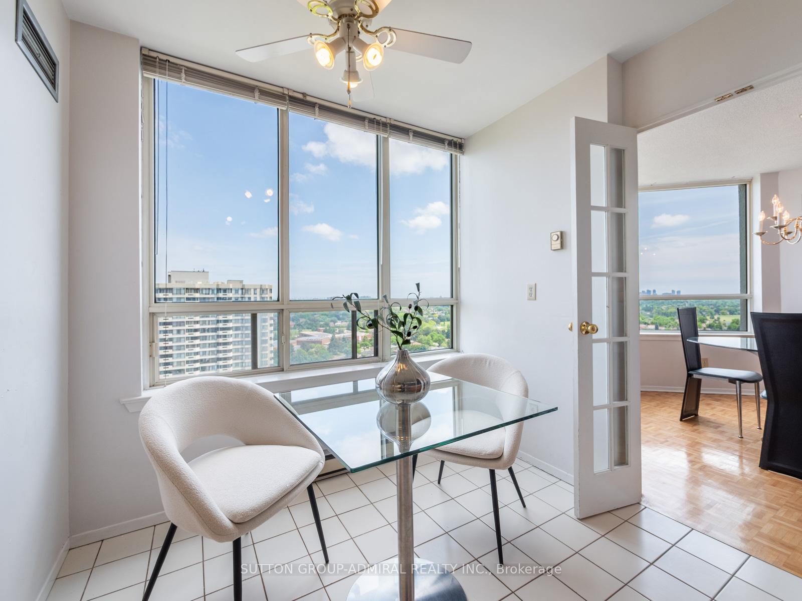 3 Bedrooms Condo at 175 Bamburgh, Toronto For sale