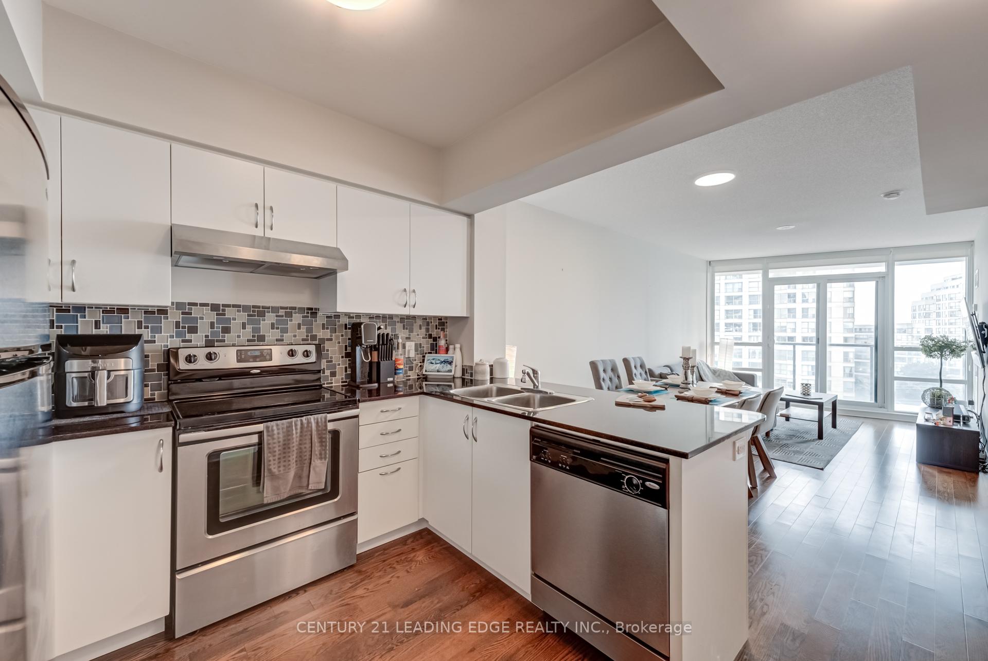 2 Bedrooms Condo at 2240 Lake Shore, Toronto For sale