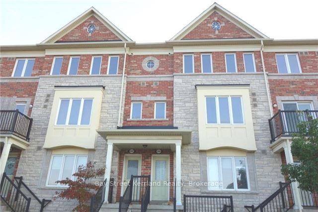 2105 Bur Oak