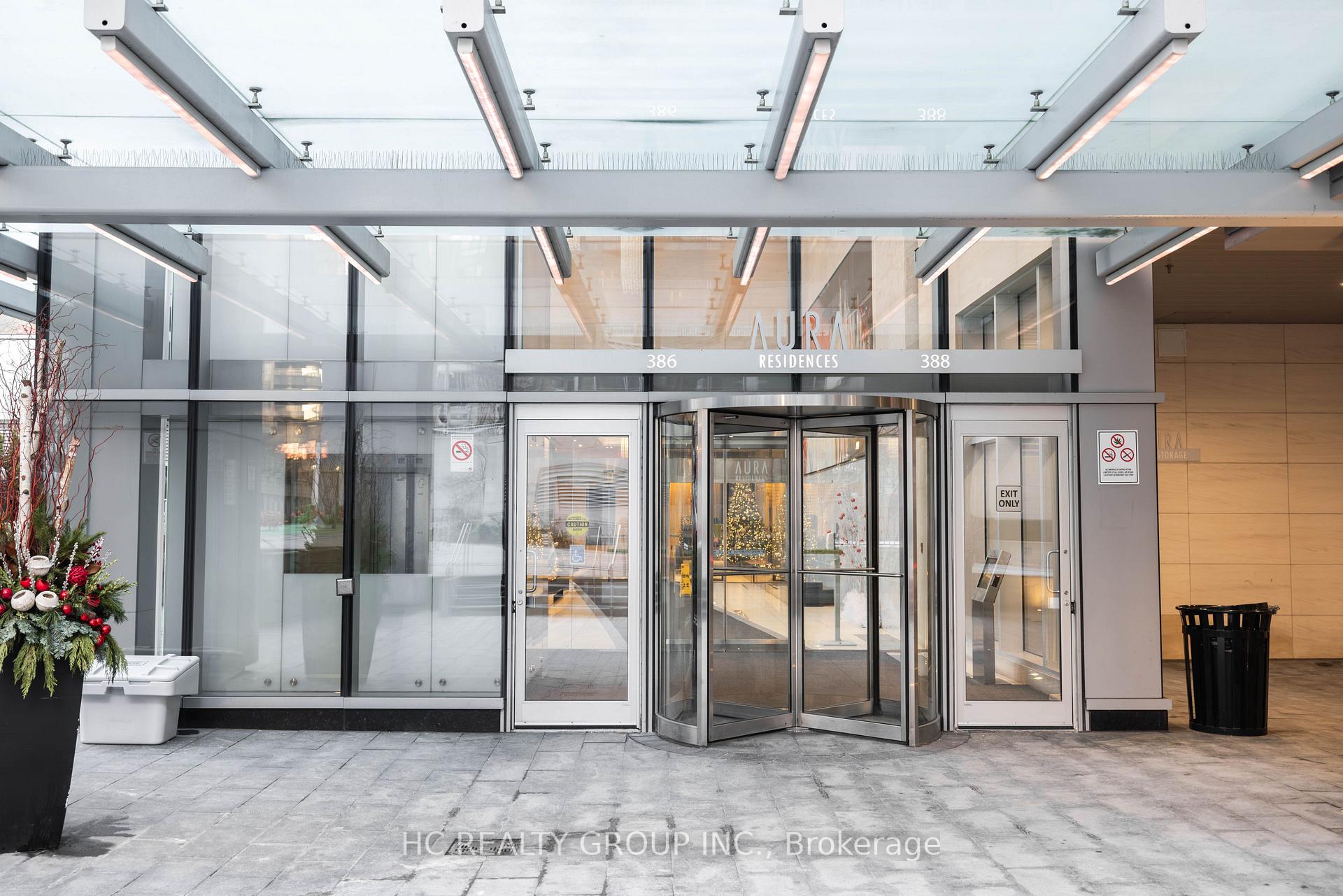 1 Bedroom Condo at 386 Yonge, Toronto For sale