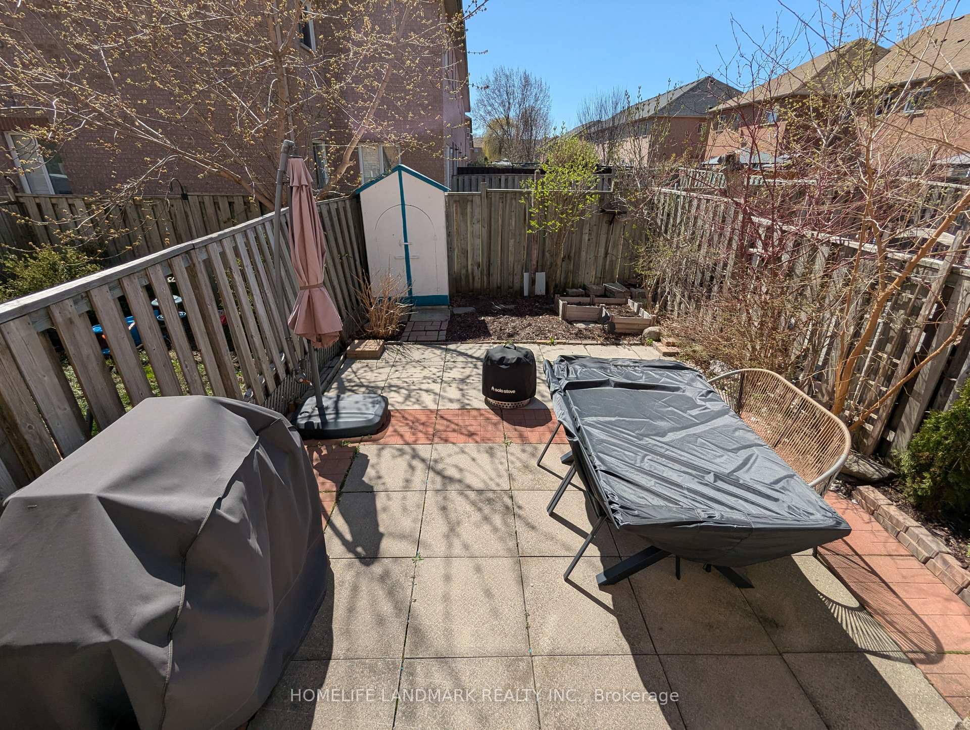 4 Bedrooms Condo at 86 Tania, Vaughan For sale