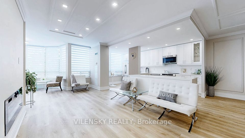 #311 - 333 Clark Avenue, Vaughan, ON L4J 7K4