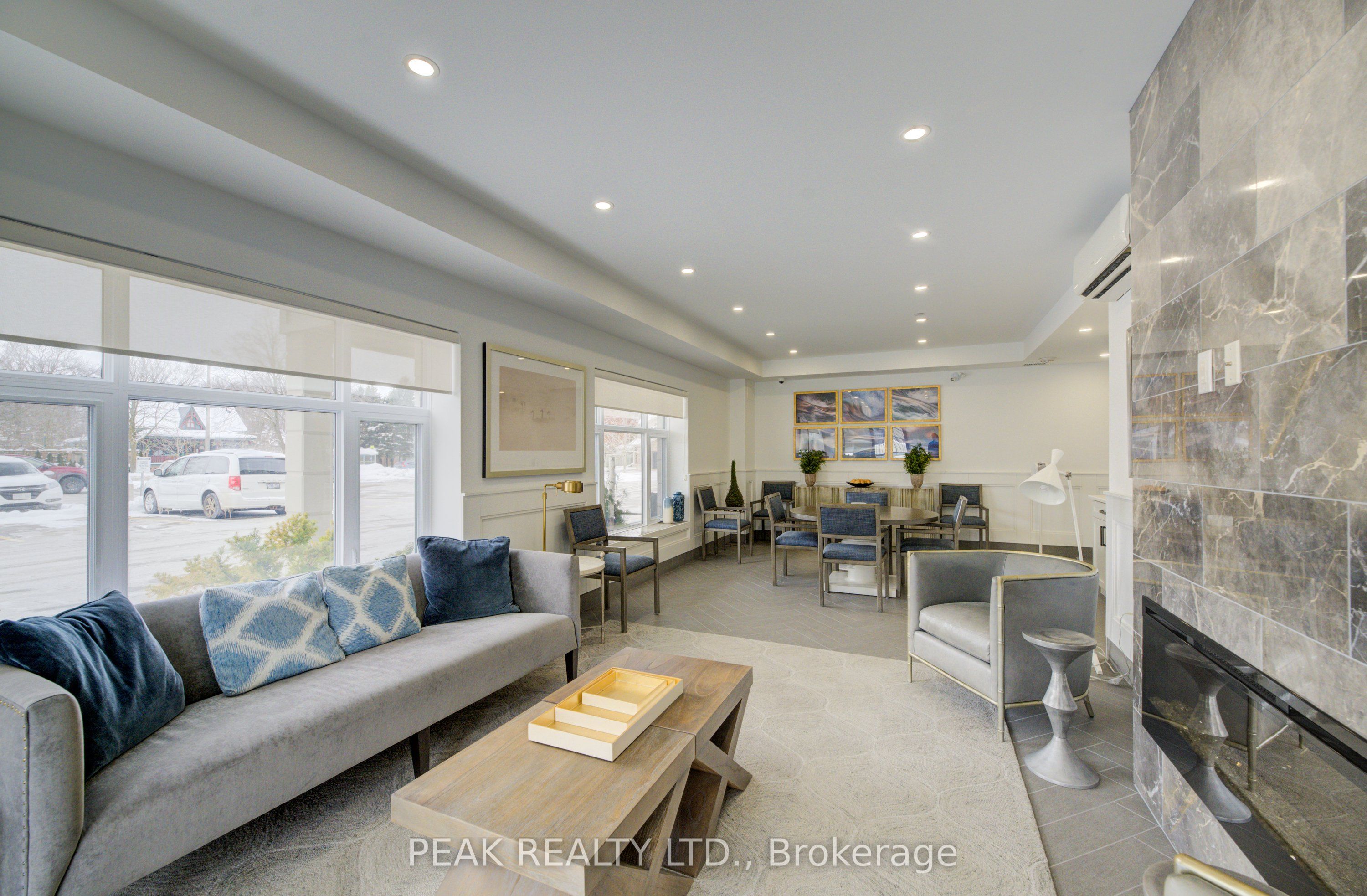 255 John Street N, #213