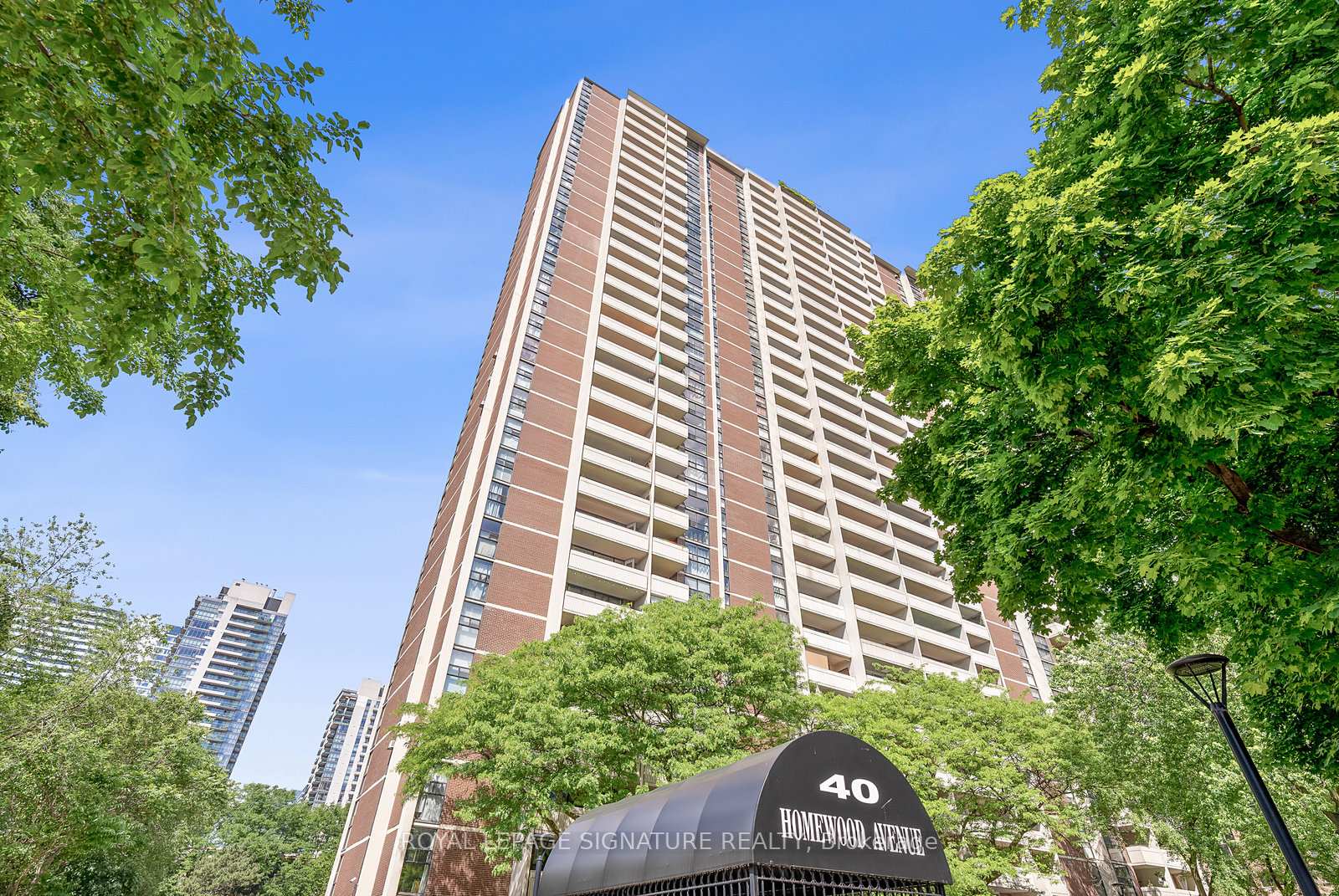 2 Bedrooms Condo at 40 Homewood, Toronto For sale