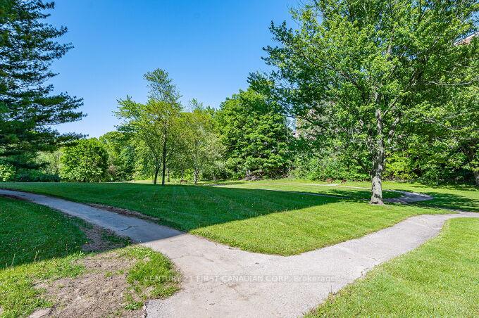 2 Bedrooms Condo at 1964 Main,  Hamilton For sale