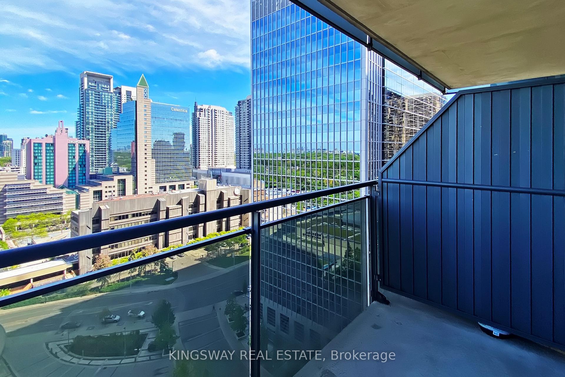 1 Bedroom Condo at 155 Beecroft, Toronto For sale