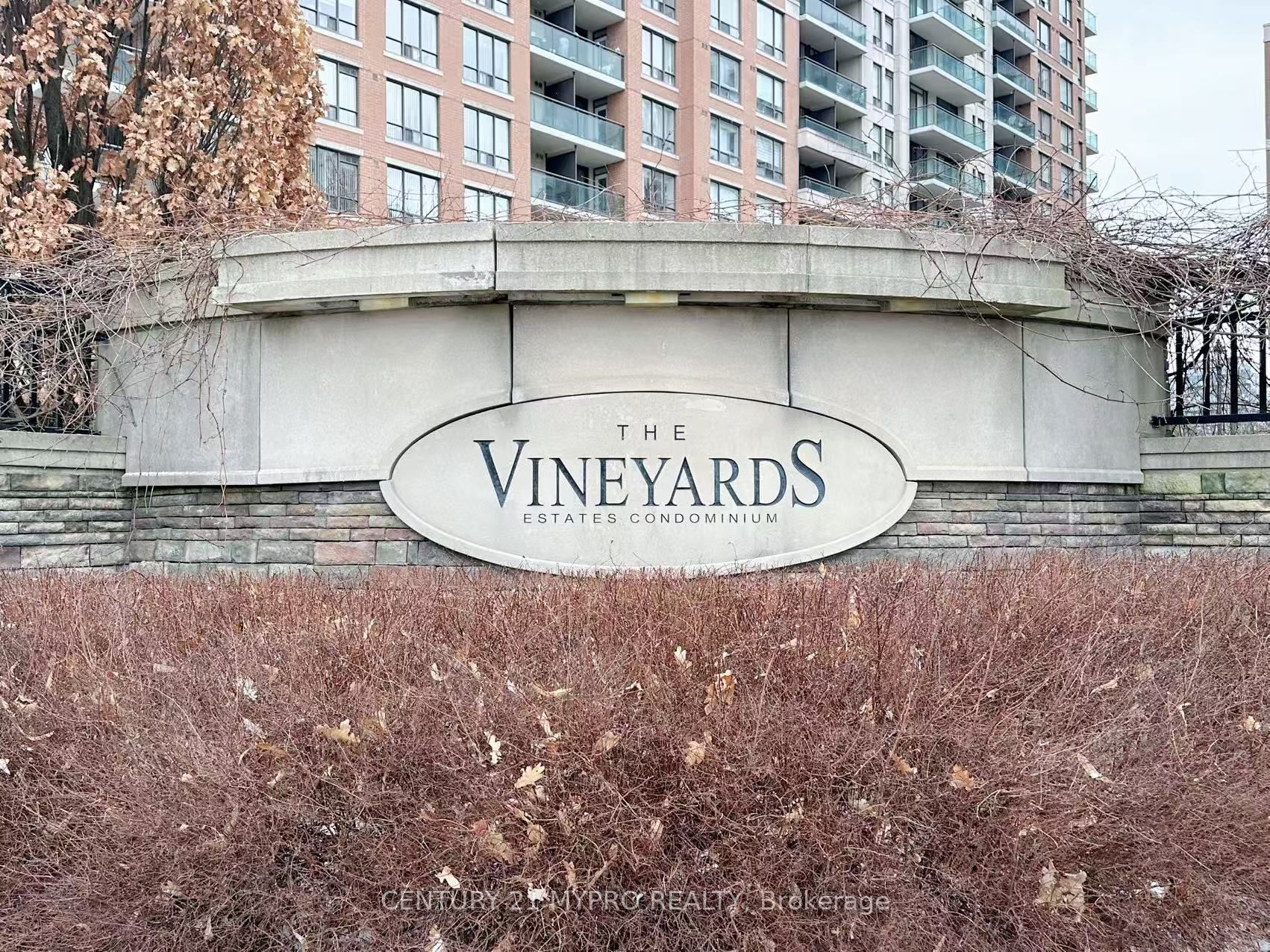 310 Red Maple Road, #315