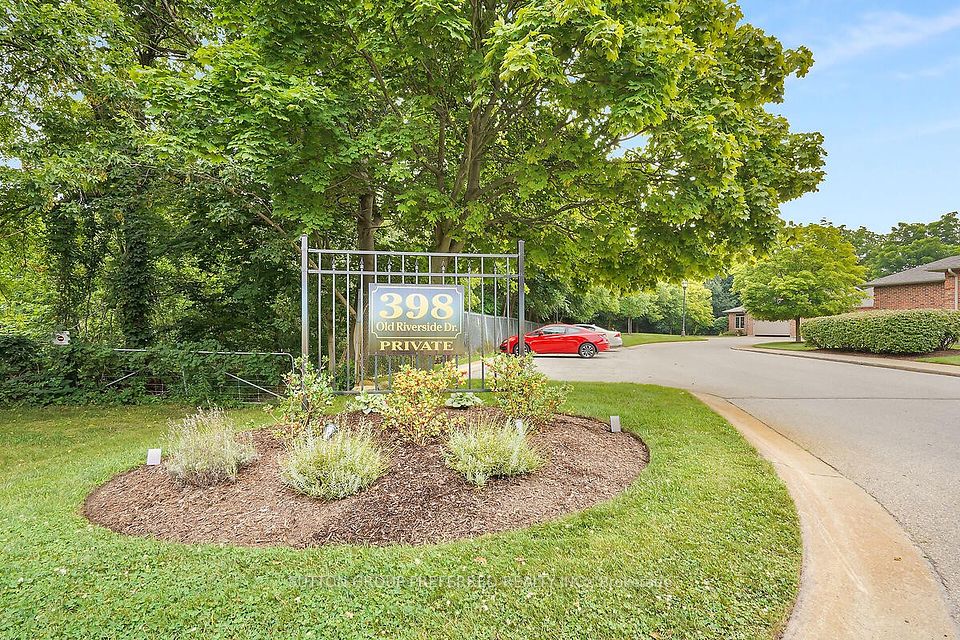 #6 - 398 Old Riverside Drive, London North, ON N6H 4T3
