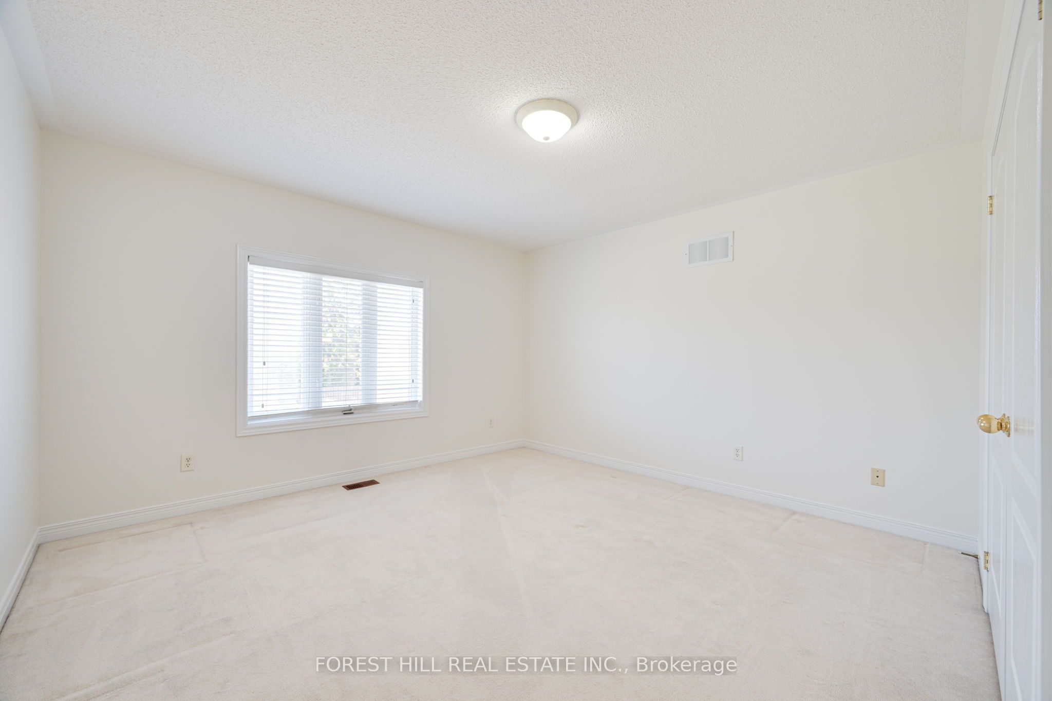 1 Karina Road