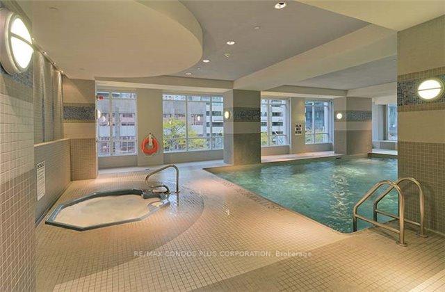 2 Bedrooms Condo at 763 Bay, Toronto For sale