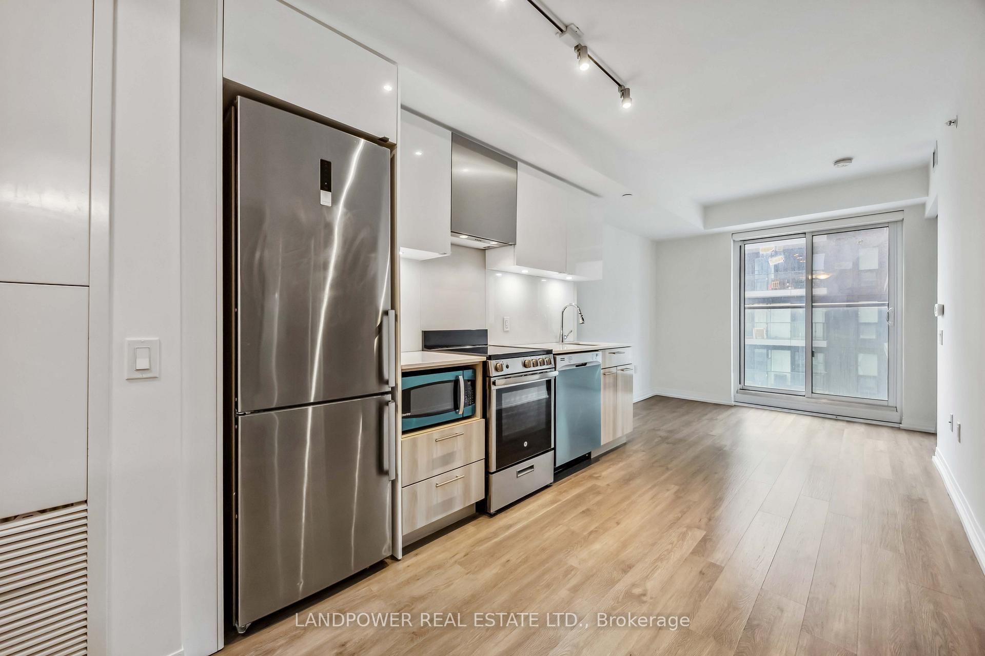 2 Bedrooms Condo at 251 Jarvis, Toronto For sale