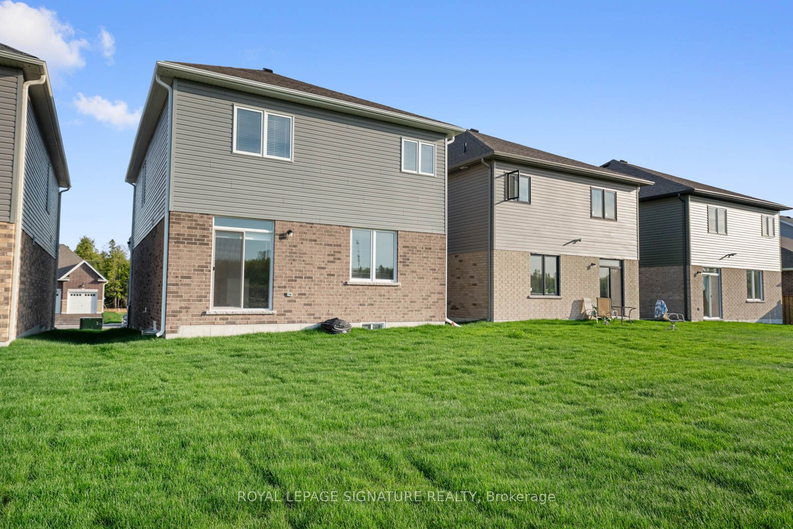 36 Hillcroft Way