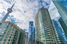 1 Bedroom Condo at 19 Grand Trunk, Toronto For sale