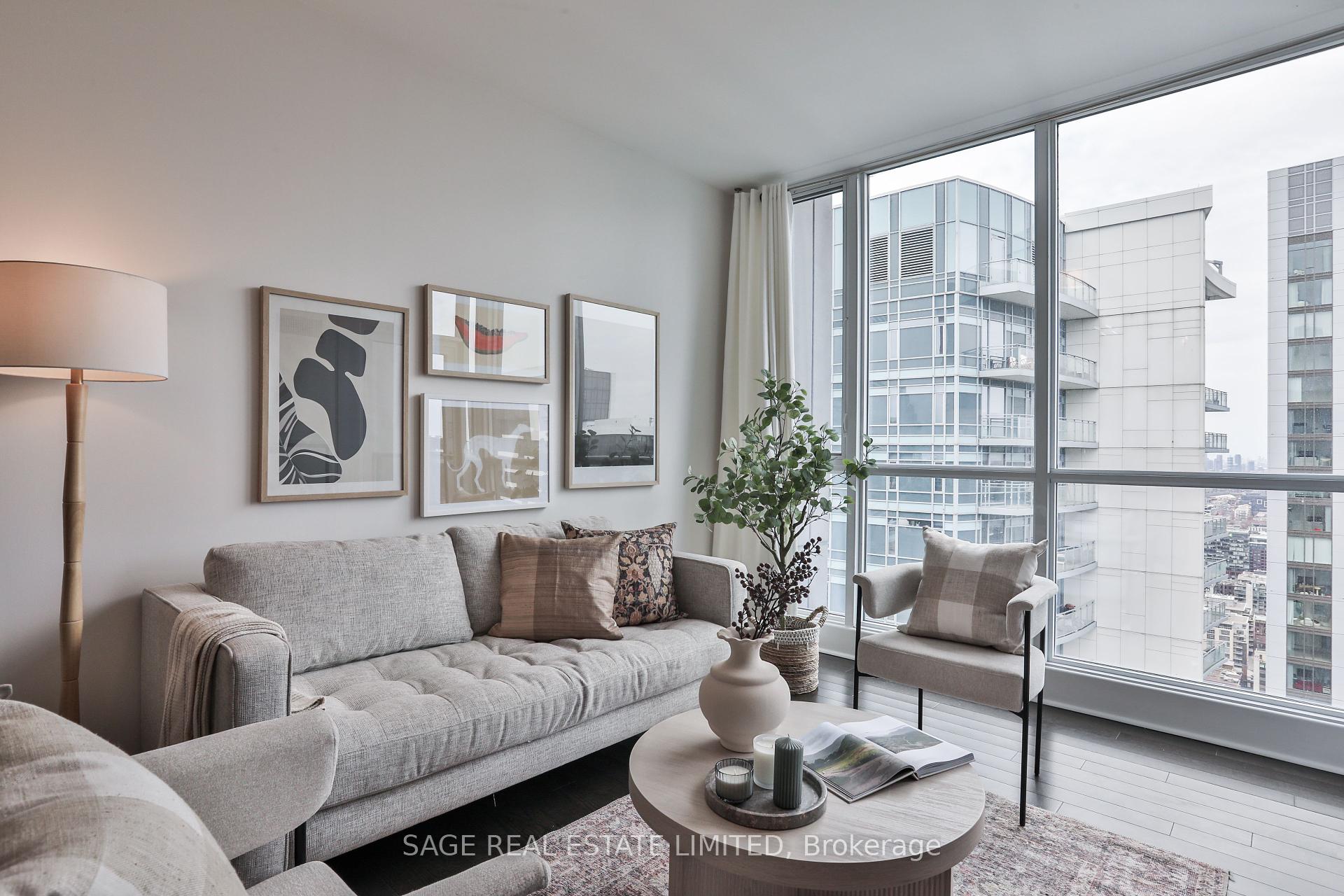 1 Bedroom Condo at 295 Adelaide,  Toronto For sale