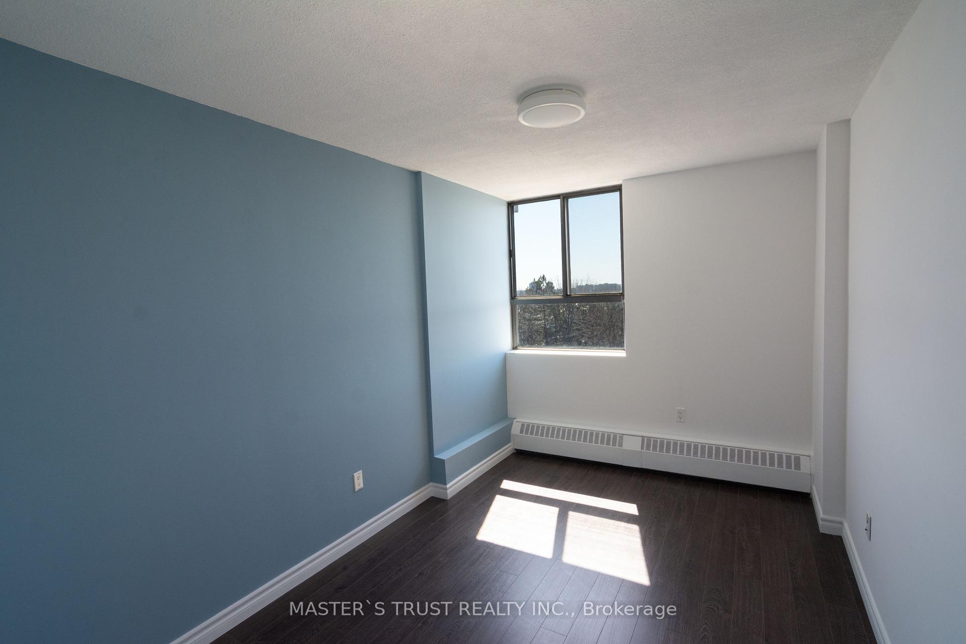 2 Bedrooms Condo at 1950 Kennedy,  Toronto For sale