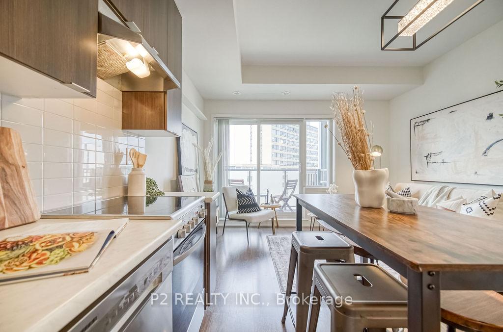 2 Bedrooms Condo at 5131 Sheppard, Toronto For sale