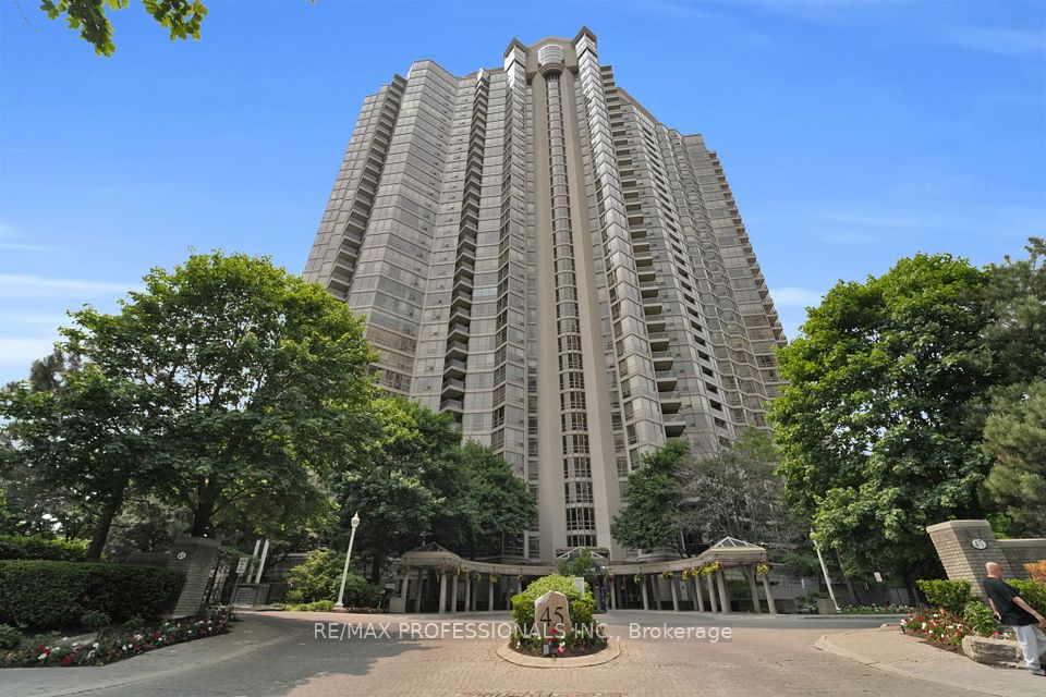 45 Kingsbridge Garden
