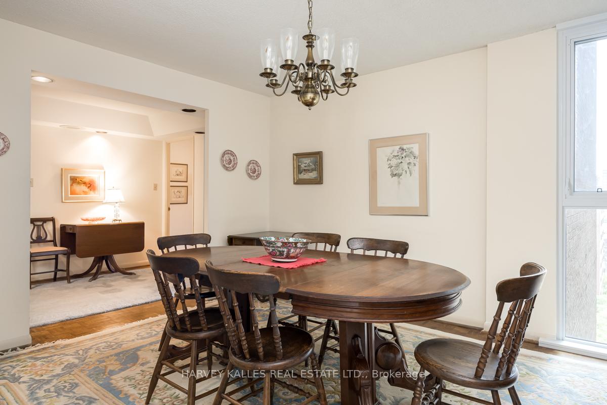 278 Bloor Street E 1501
