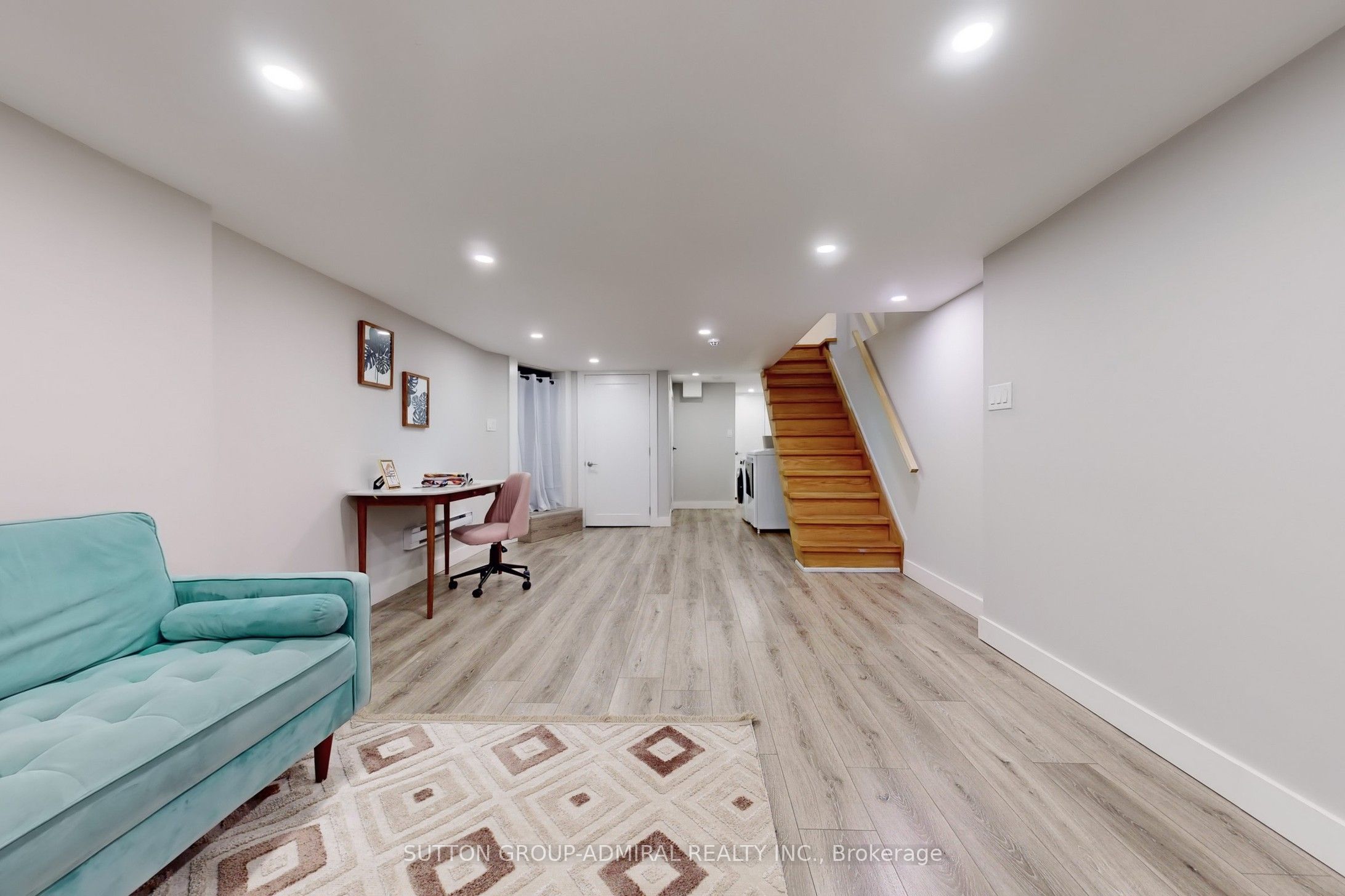 1216 Davenport Road