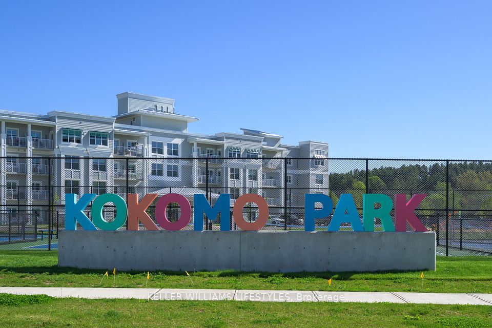 100 The Promenade