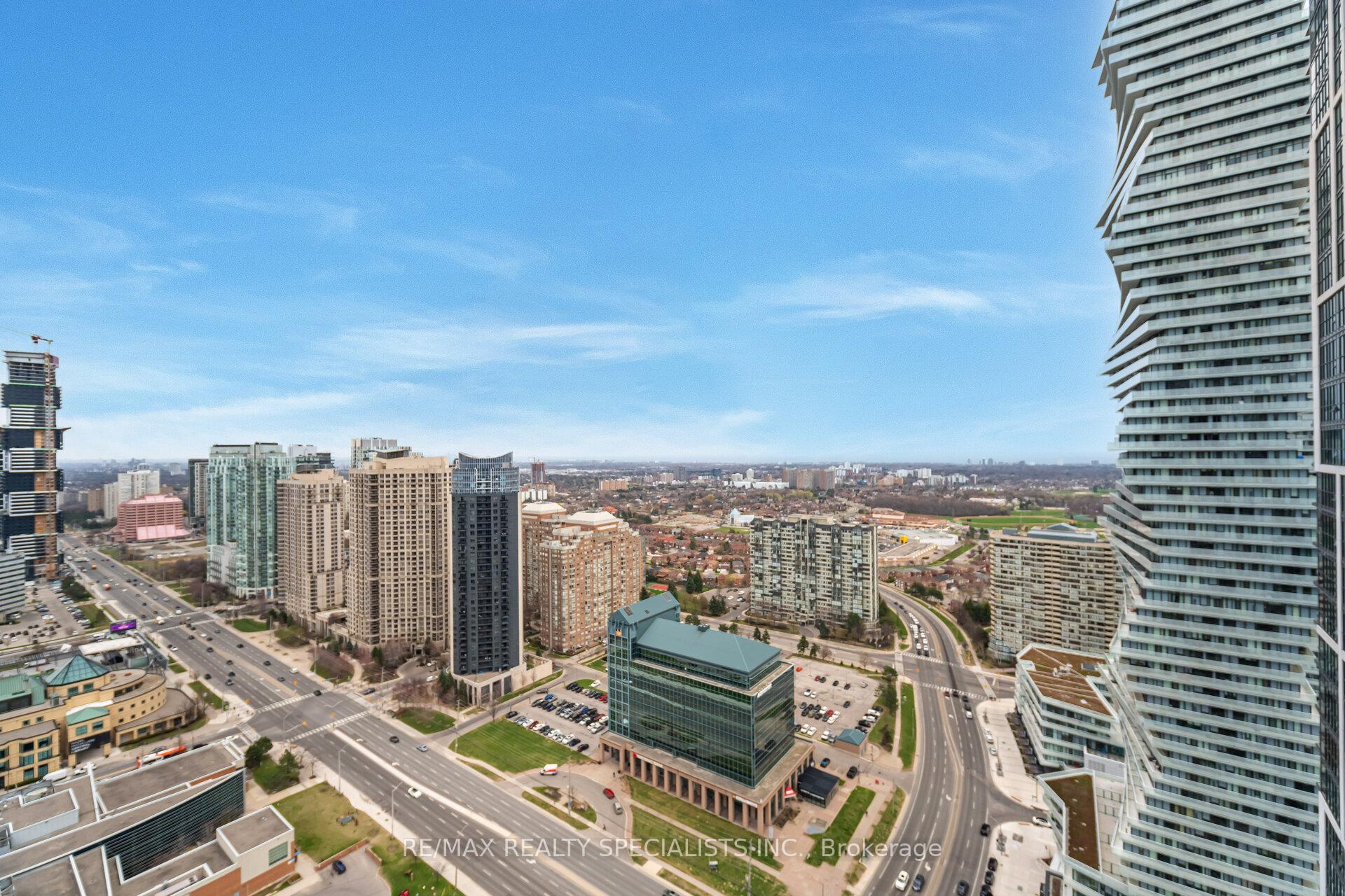 2 Bedrooms Condo at 510 Curran,  Mississauga For sale