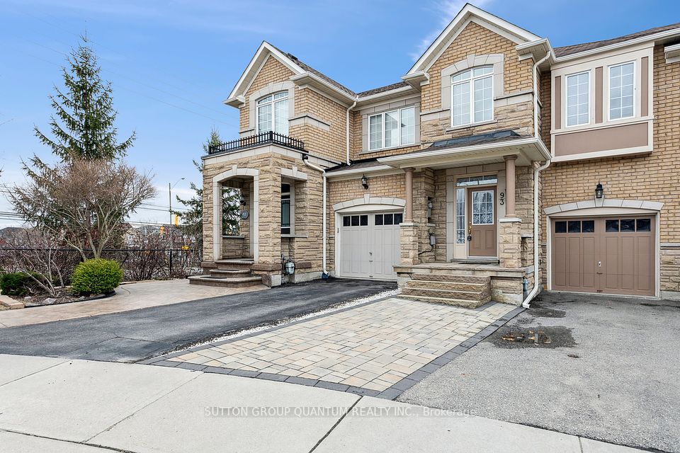 93 ROYAL VISTA