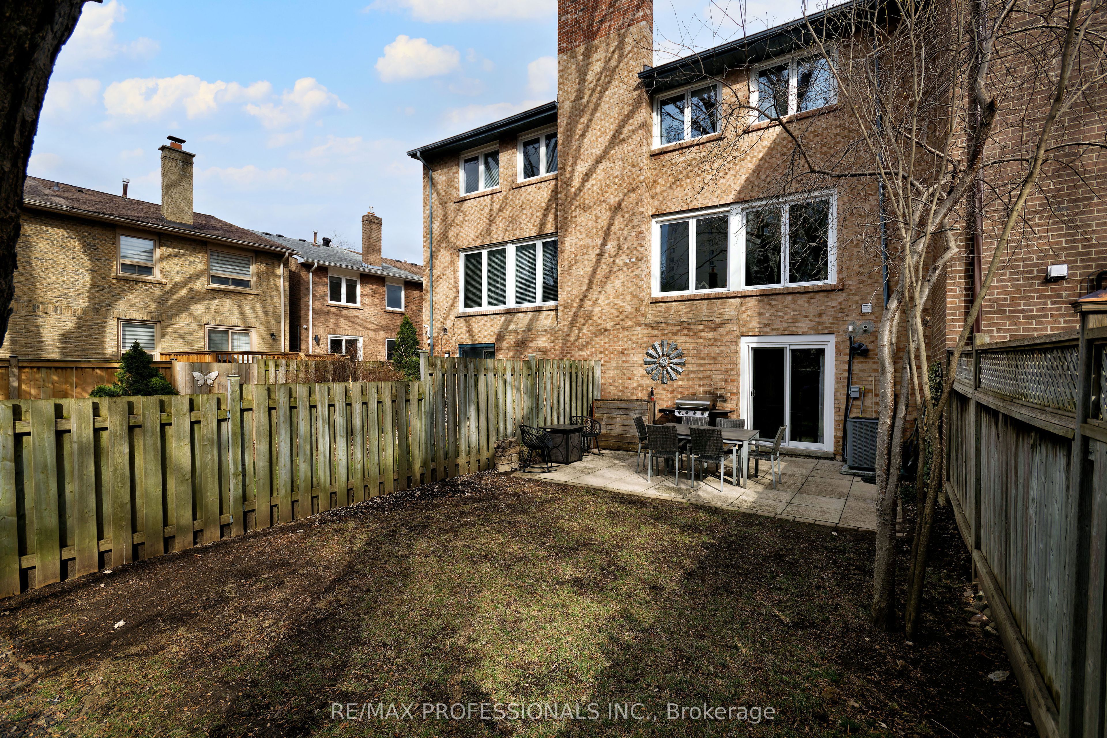 24 Stoneham Road
