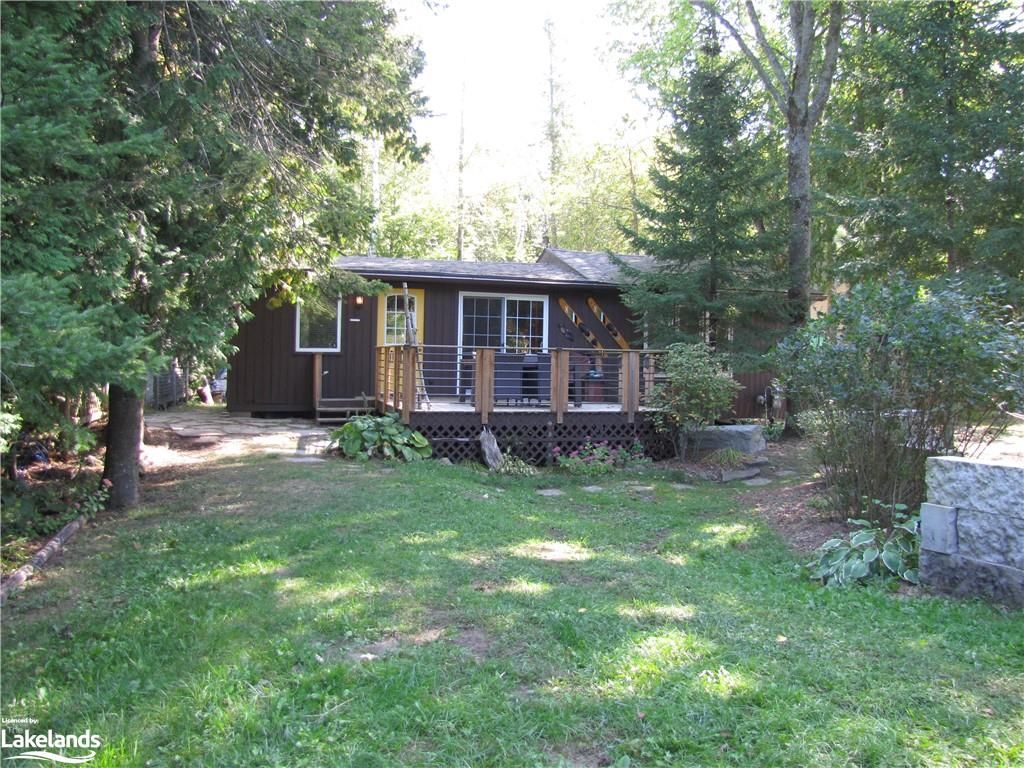 609 3RD Avenue South Bruce Peninsula Ontario N0H 2G0