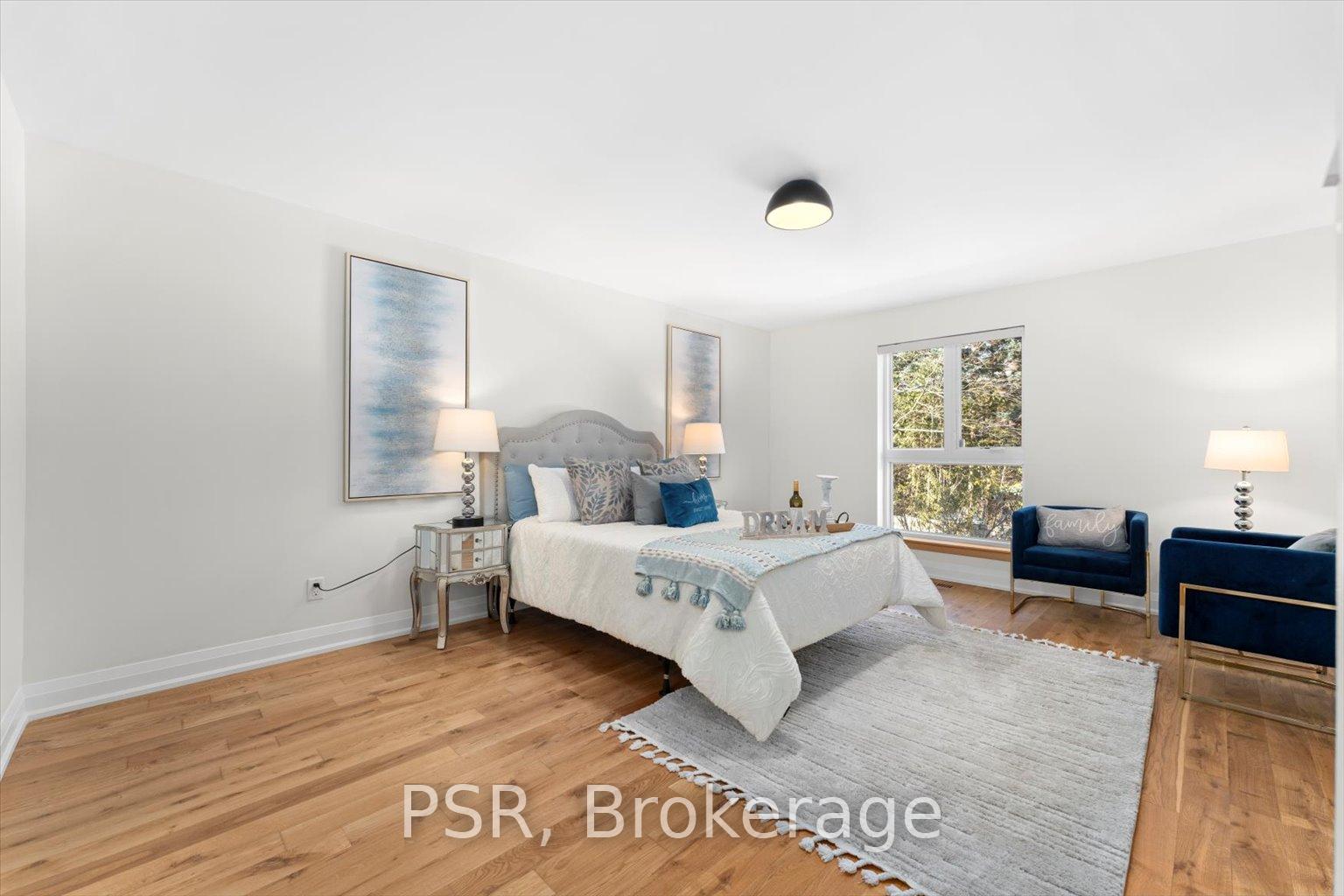 4 Bedrooms Condo at 42 Crimson Millway, Toronto For sale