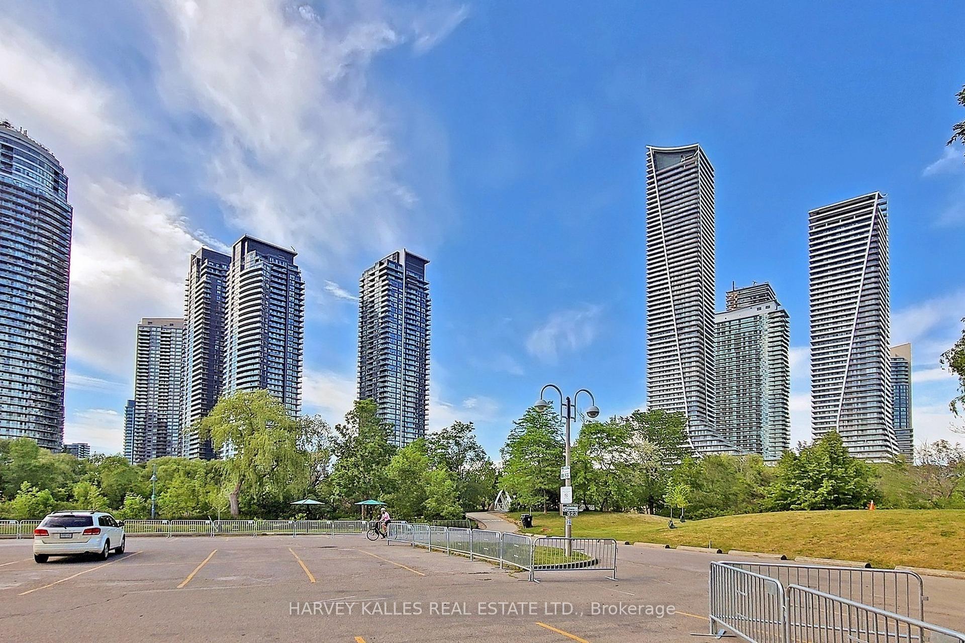 2 Bedrooms Condo at 2200 Lake Shore, Toronto For sale