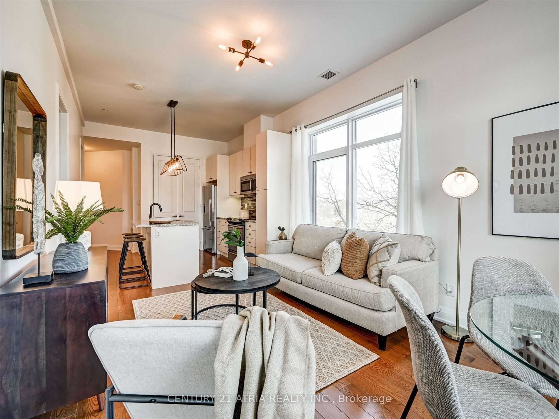 15277 Yonge Street, #404A